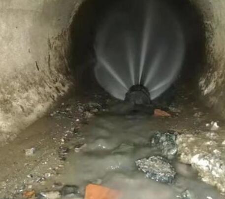 桦南市政管道清淤